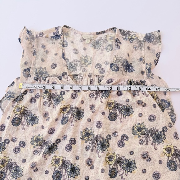 Woman’s Lucky Brand Short Sleeve Blouse Size Small Petite - Picture 3 of 5